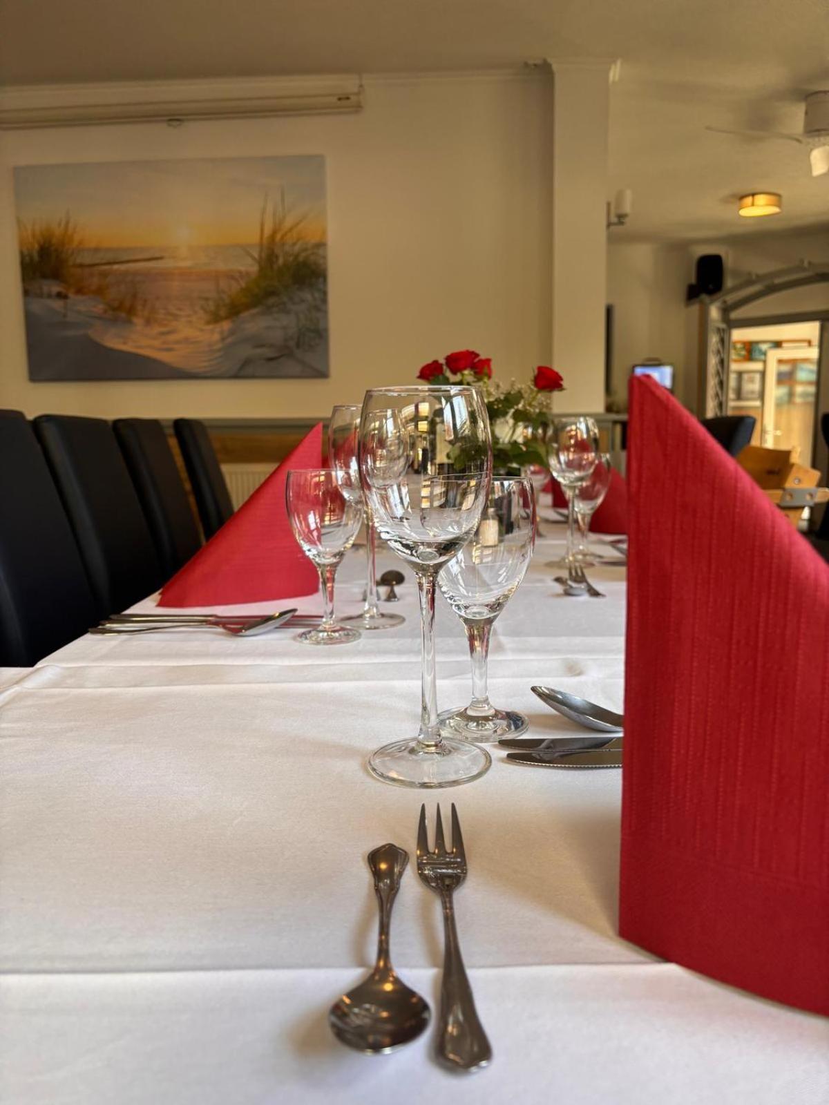 Hotel Restaurant Harrier Hof Brake  Exteriör bild
